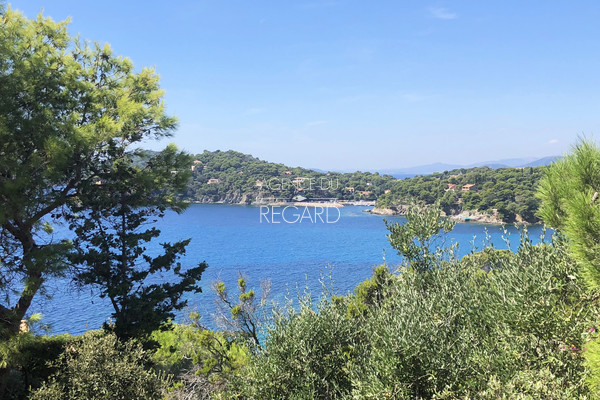 Villa with sea view for sale in Giens