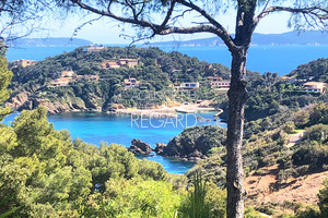 Sea view villa in Cap Bénat