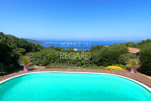 property with sea view in Levant island