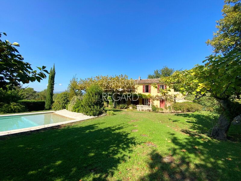 An charming 18th century bastide in Sainte-Anne-d'Evenos ... THIS PROPERTY HAS BEEN SOLD BY AGENCE DU REGARD