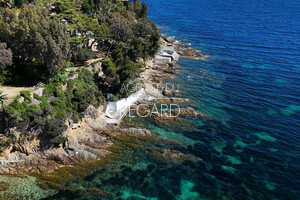 waterfront property in Le Lavandou
