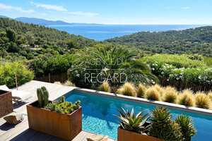 property with sea view in Gaou B�nat