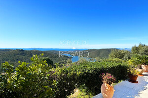 property with sea in Bormes-les-Mimosas