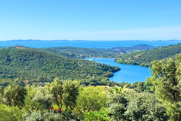 Property with sea view y in Bormes-les-Mimosas